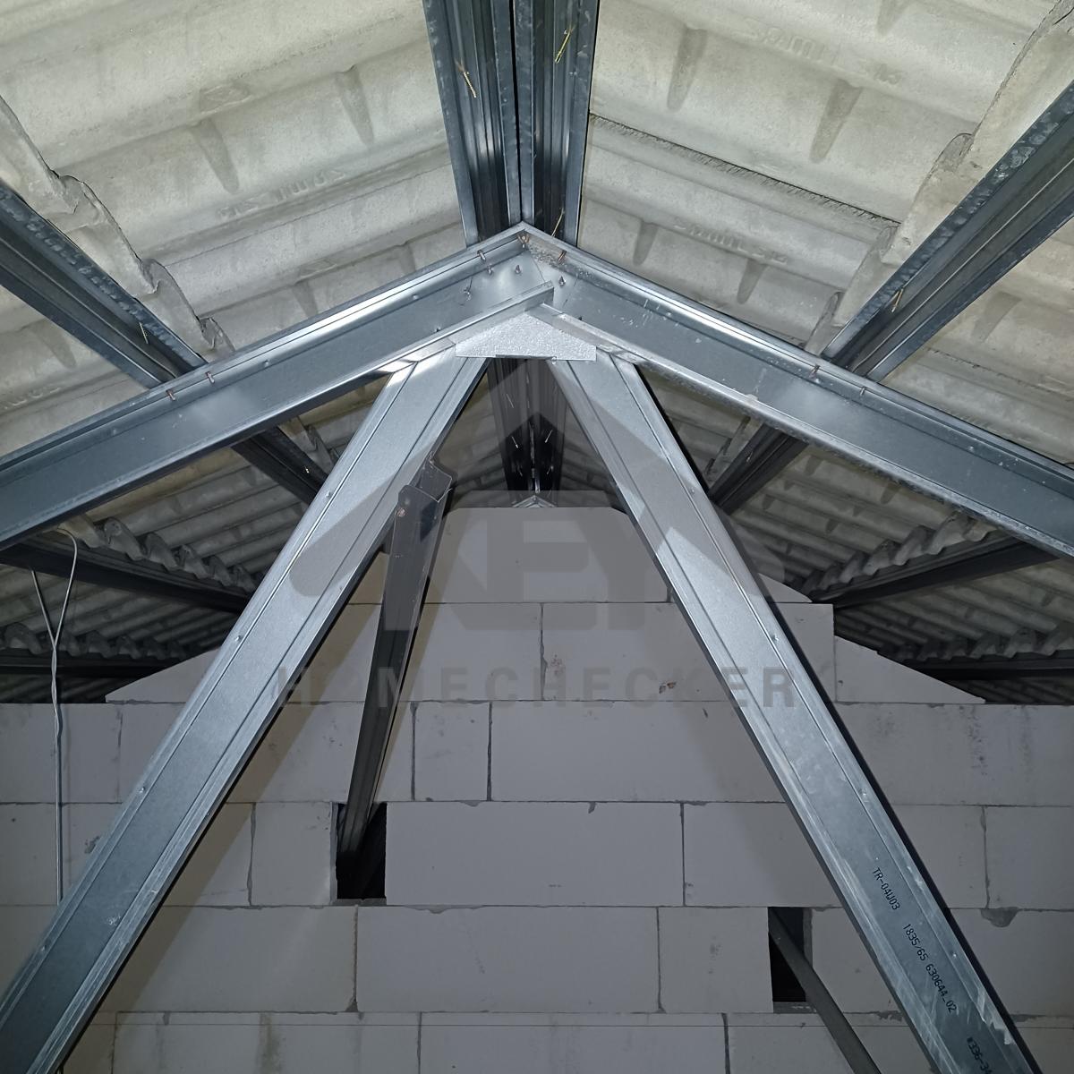 งานตรวจสอบหลังคา