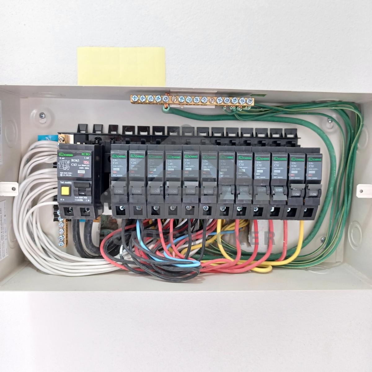 งานไฟฟ้าและระบบความปลอดภัย