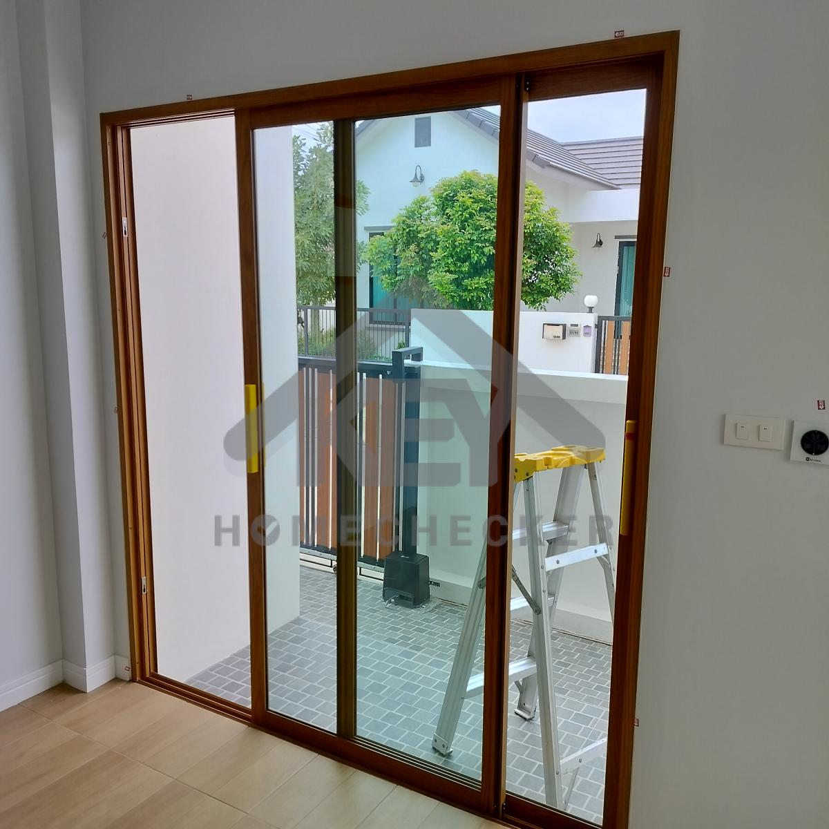 งานห้องโถง ห้องนั่งเล่น