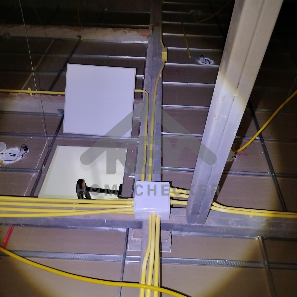 งานตรวจสอบหลังคา