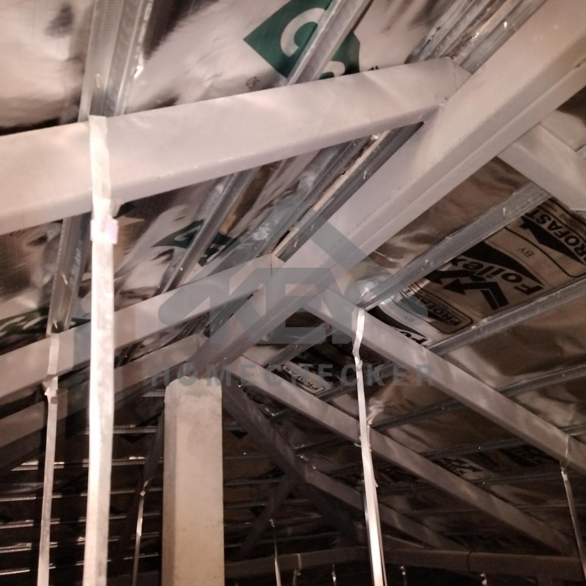 งานตรวจสอบหลังคา