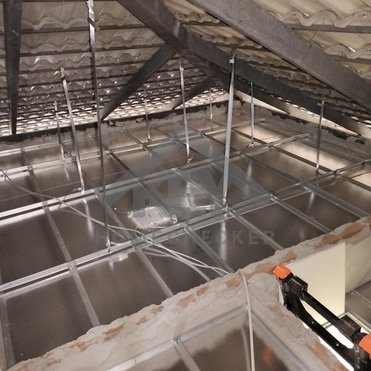 งานตรวจสอบหลังคา