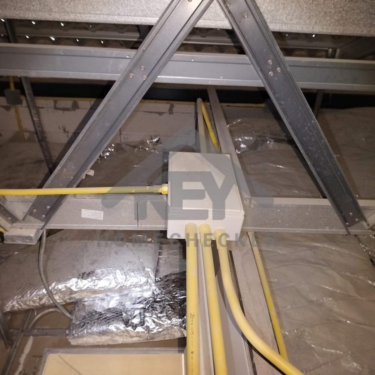 งานตรวจสอบหลังคา