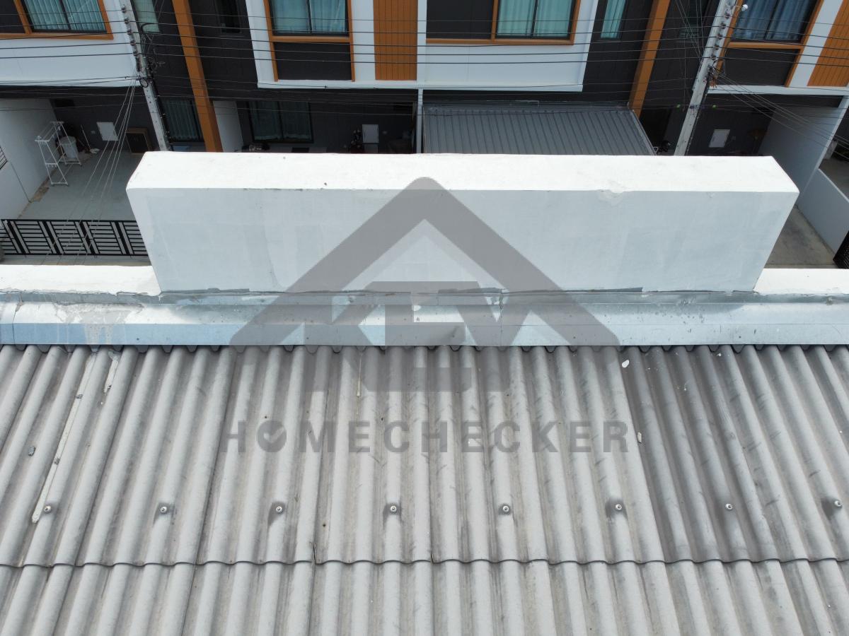 งานตรวจสอบหลังคา