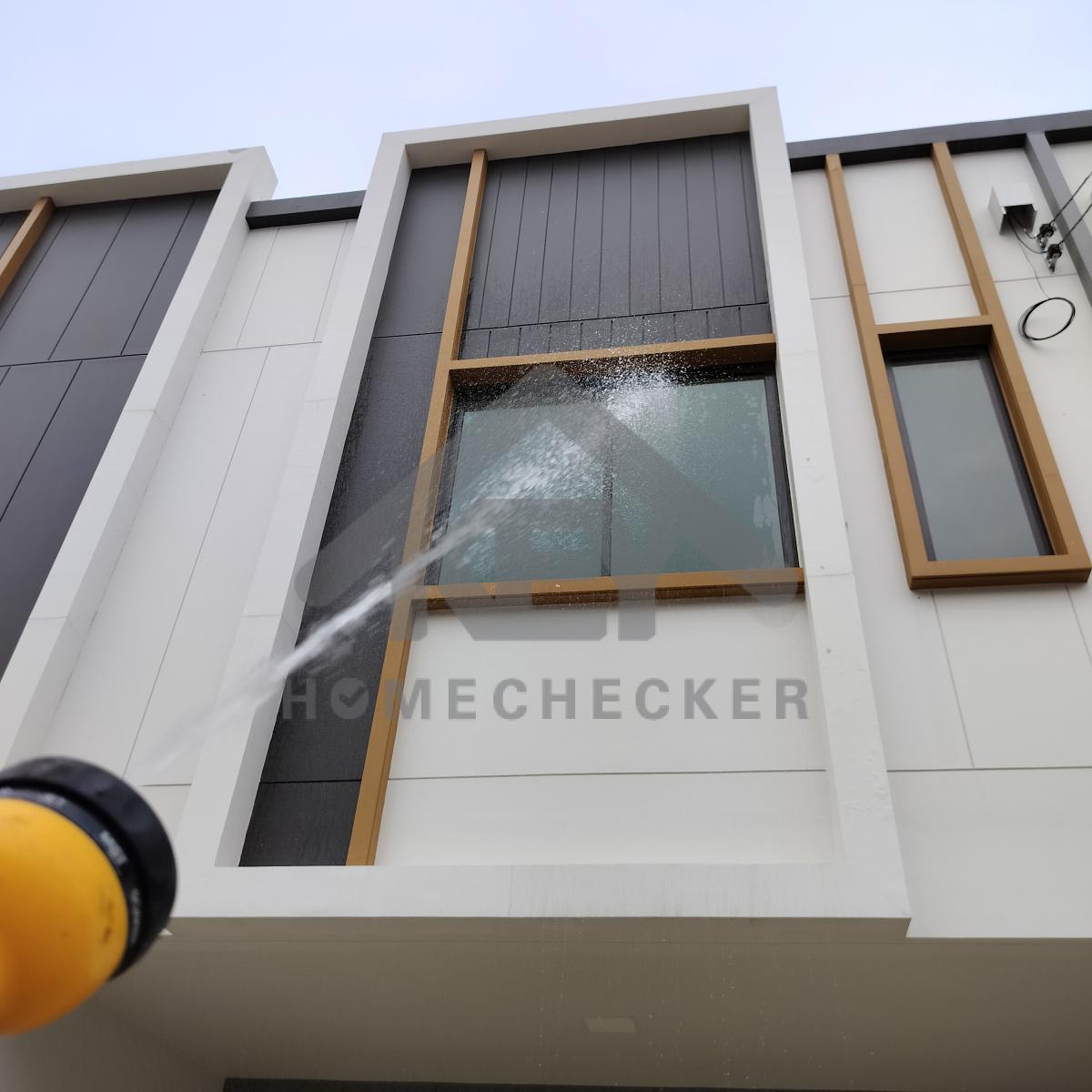 งานเทสน้ำ ประตูหน้าต่าง