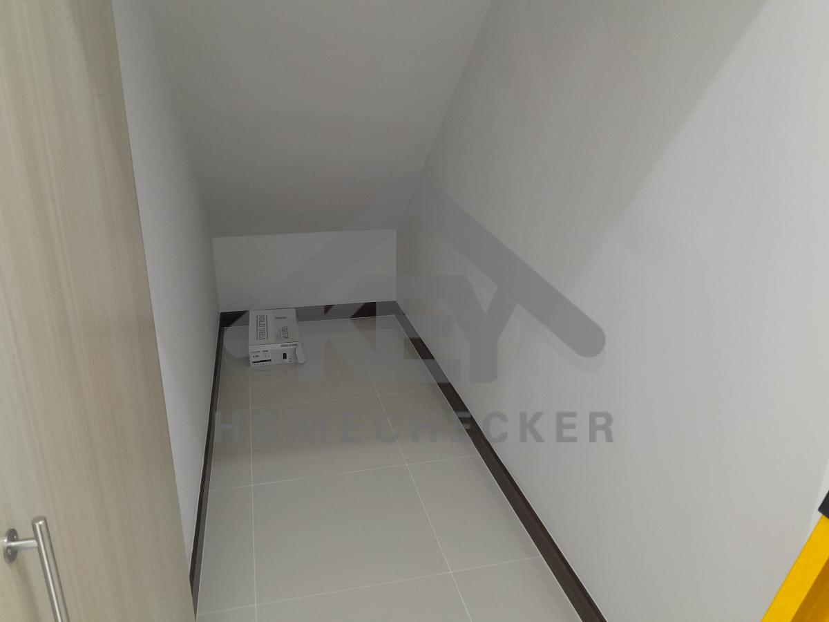 งานห้องโถง ห้องนั่งเล่น