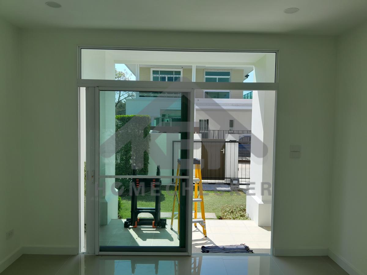 งานห้องโถง ห้องนั่งเล่น