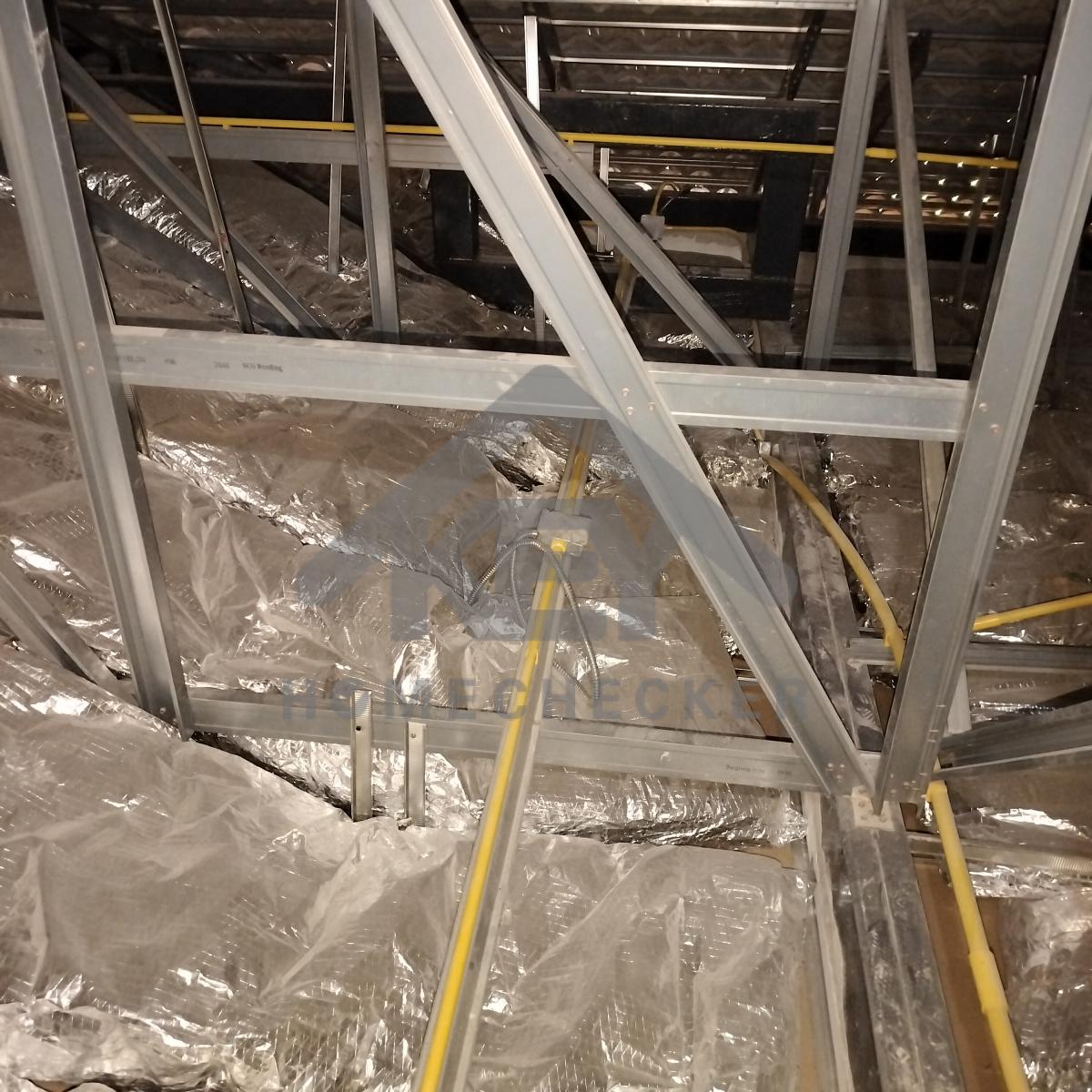 งานตรวจสอบหลังคา