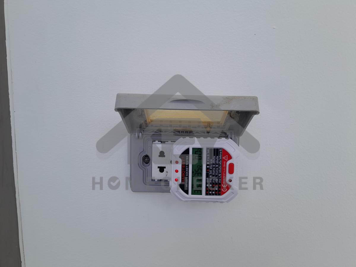 งานภูมิทัศน์และพื้นที่ภายนอกบ้าน