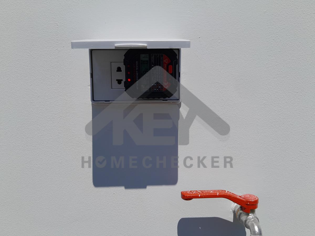 งานภูมิทัศน์และพื้นที่ภายนอกบ้าน