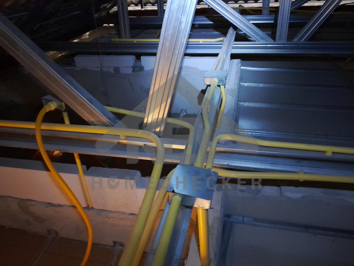 งานฝ้าชายคาและโครงฝ้า