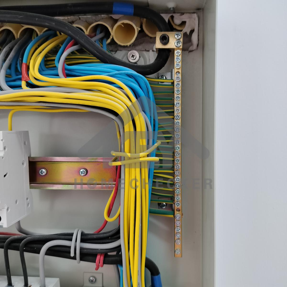 งานไฟฟ้าและระบบความปลอดภัย