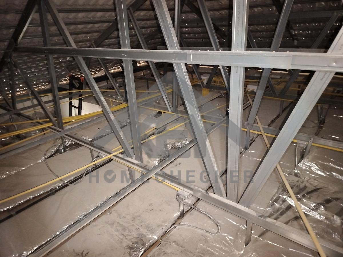 งานตรวจสอบหลังคา