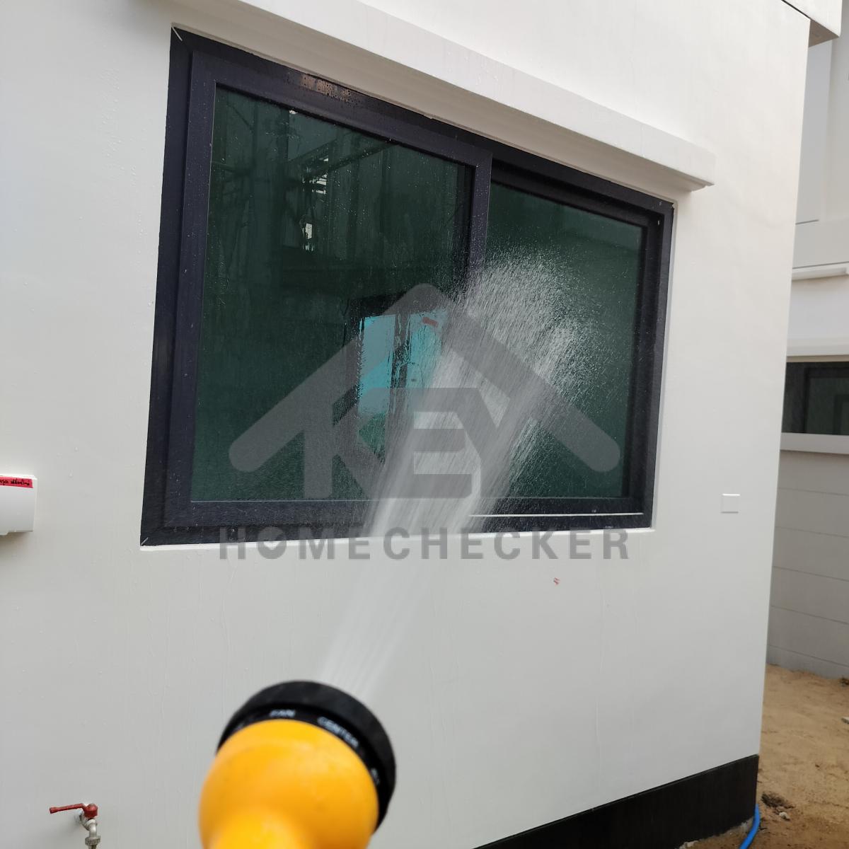 งานเทสน้ำ ประตูหน้าต่าง