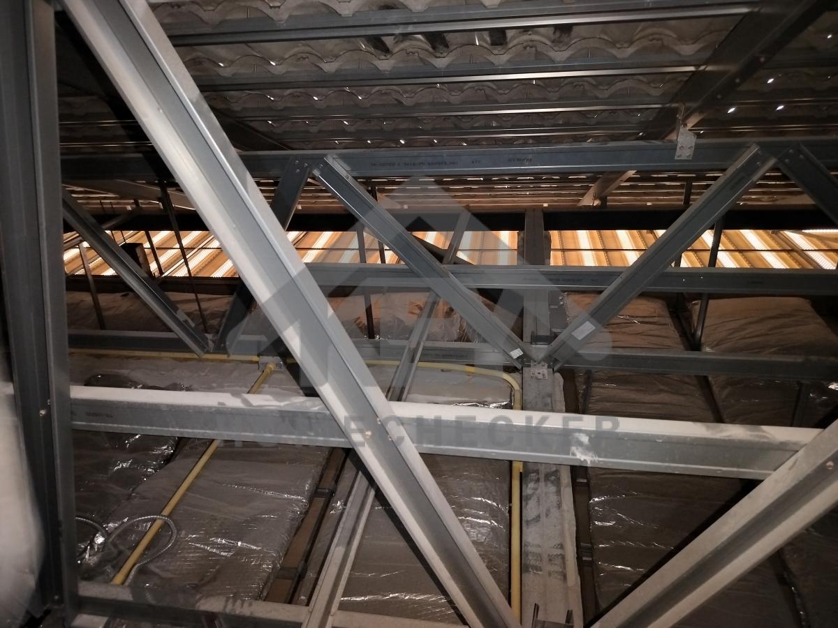 งานตรวจสอบหลังคา