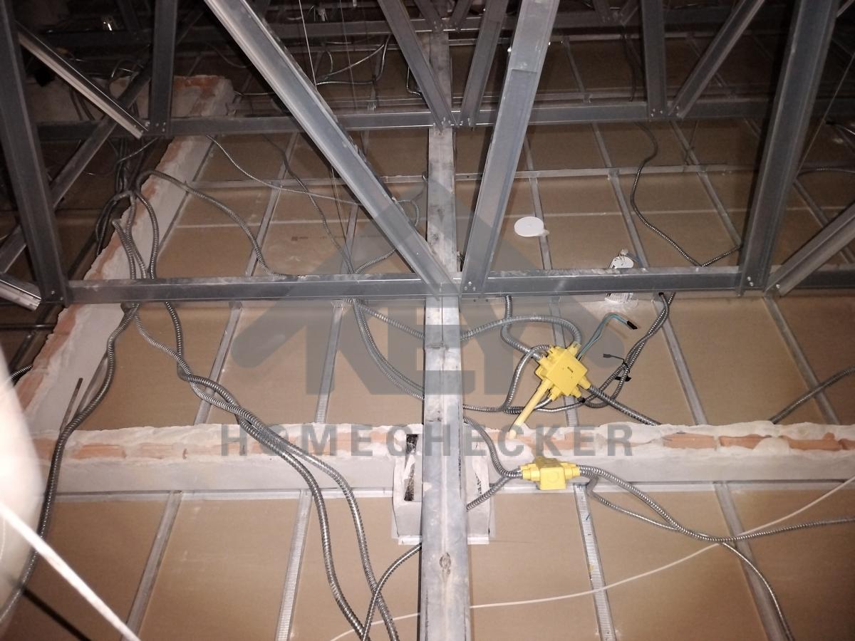 งานตรวจสอบหลังคา