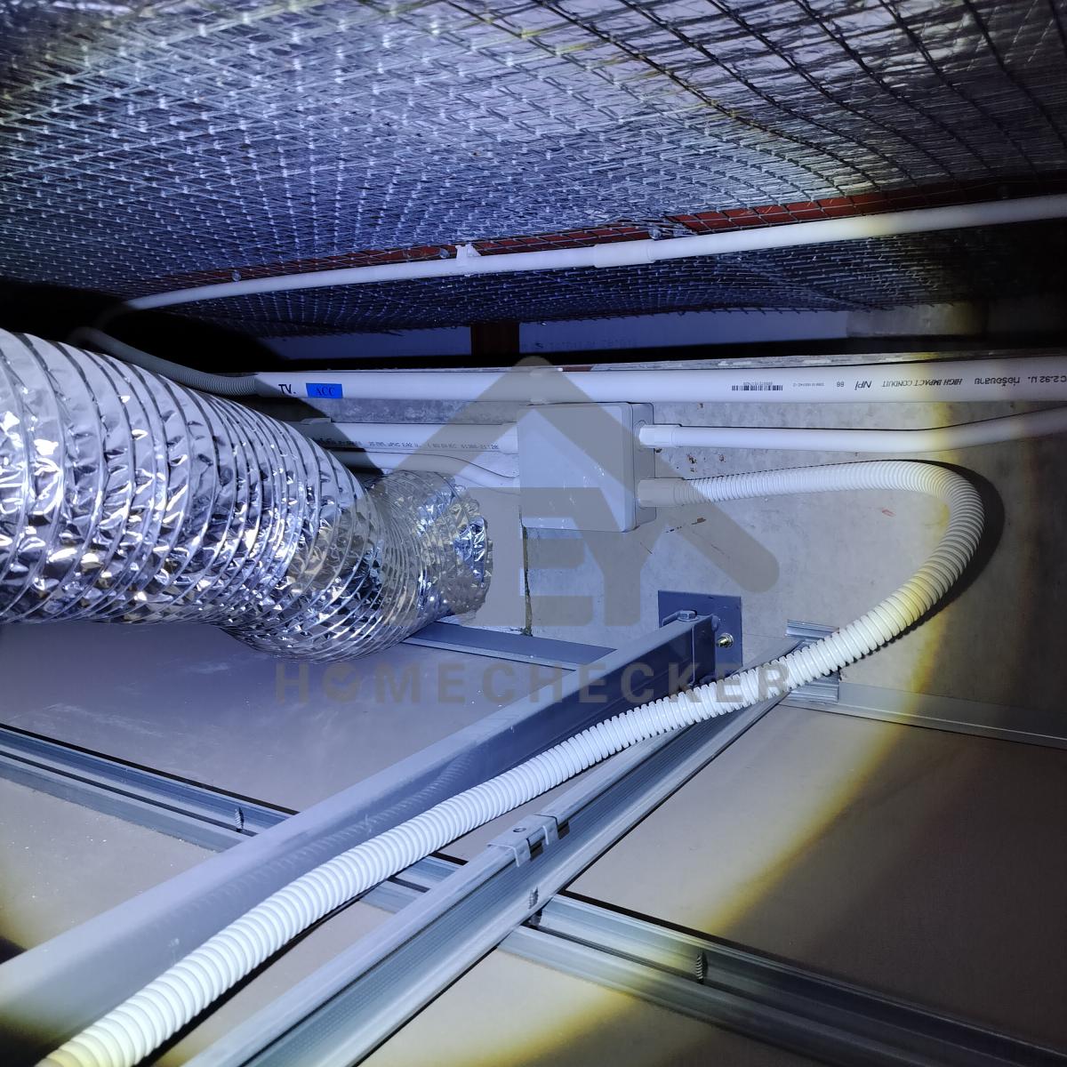 งานตรวจสอบหลังคา