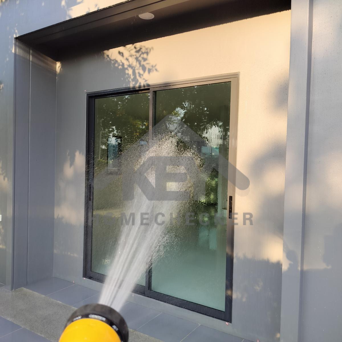 งานเทสน้ำ ประตูหน้าต่าง