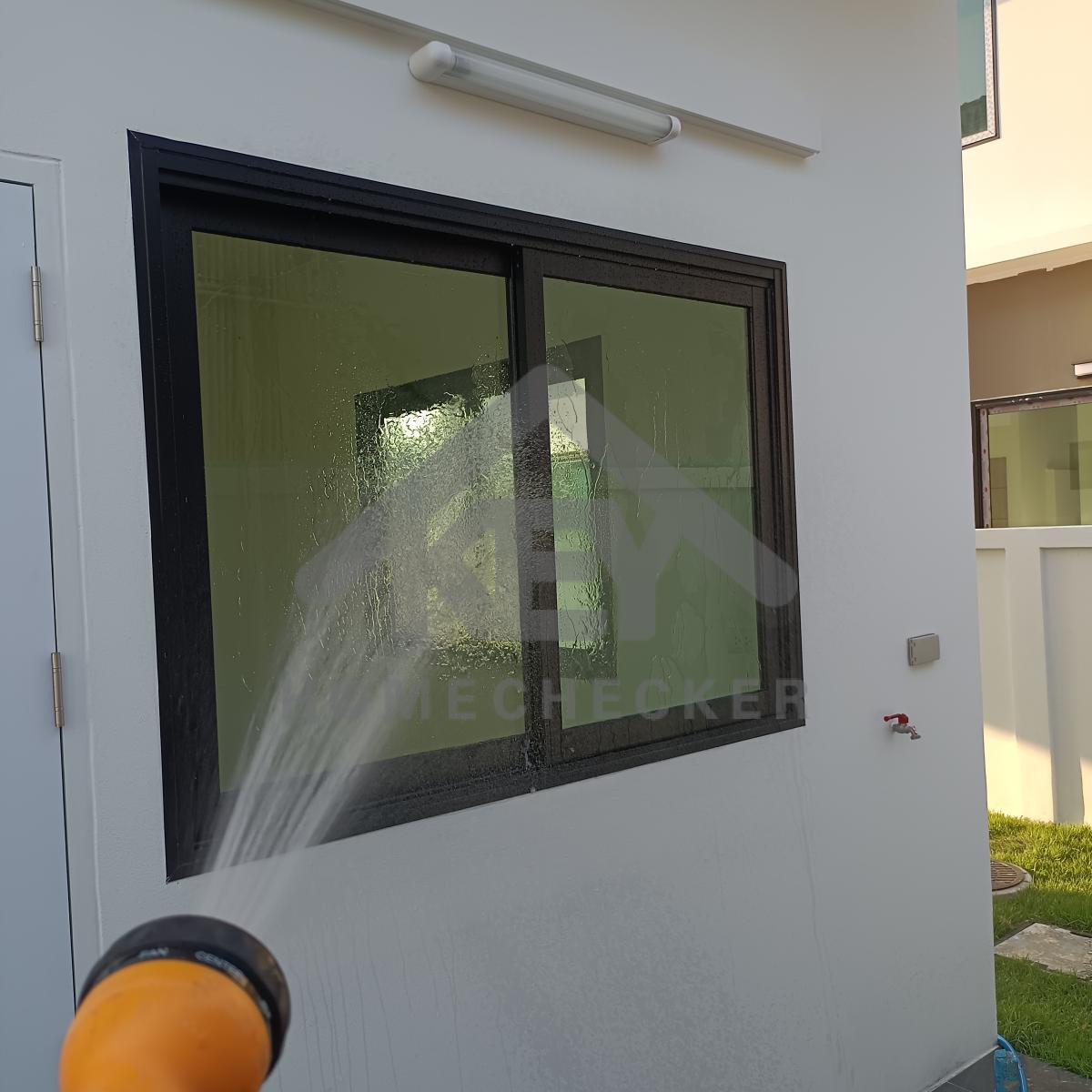 งานเทสน้ำ ประตูหน้าต่าง