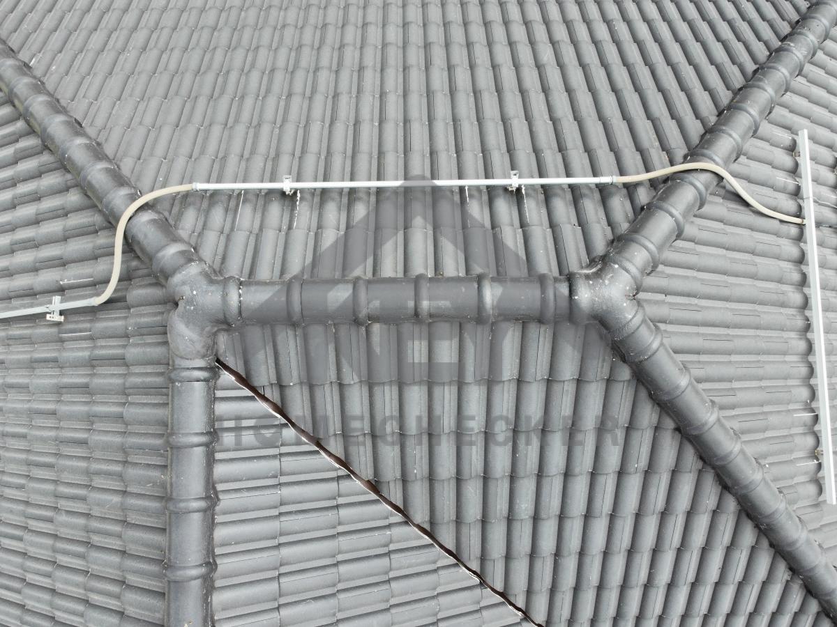 งานตรวจสอบหลังคา