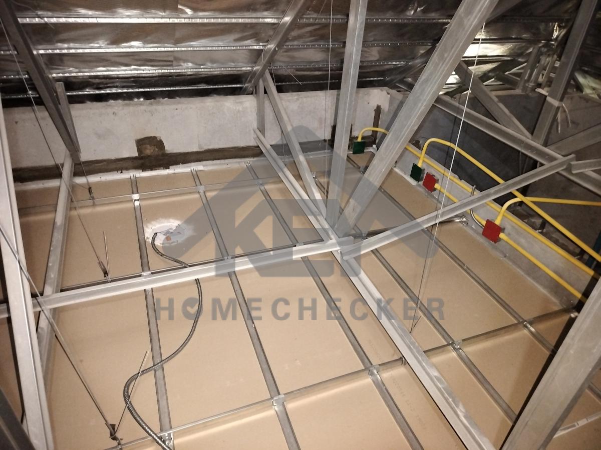 งานตรวจสอบหลังคา