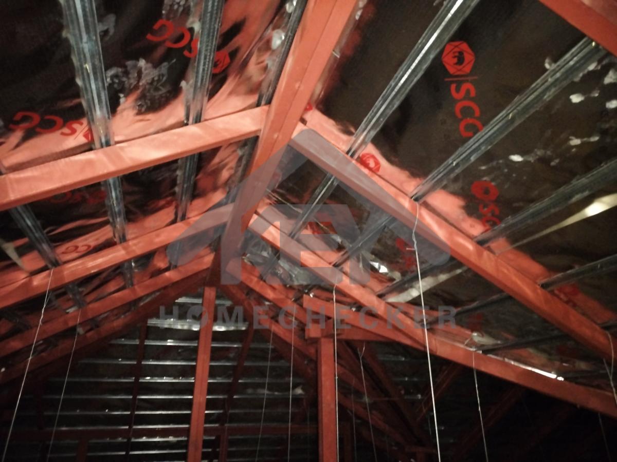 งานตรวจสอบหลังคา