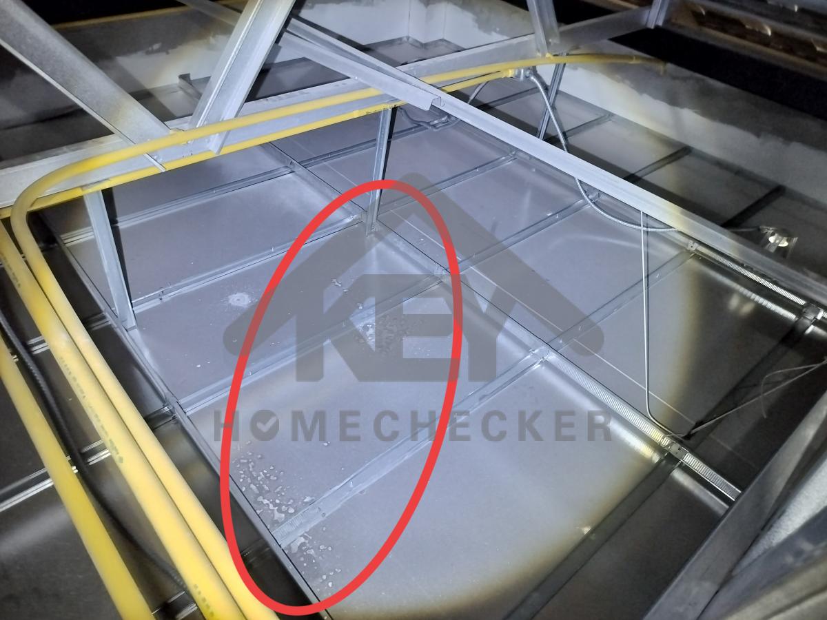 งานตรวจสอบหลังคา