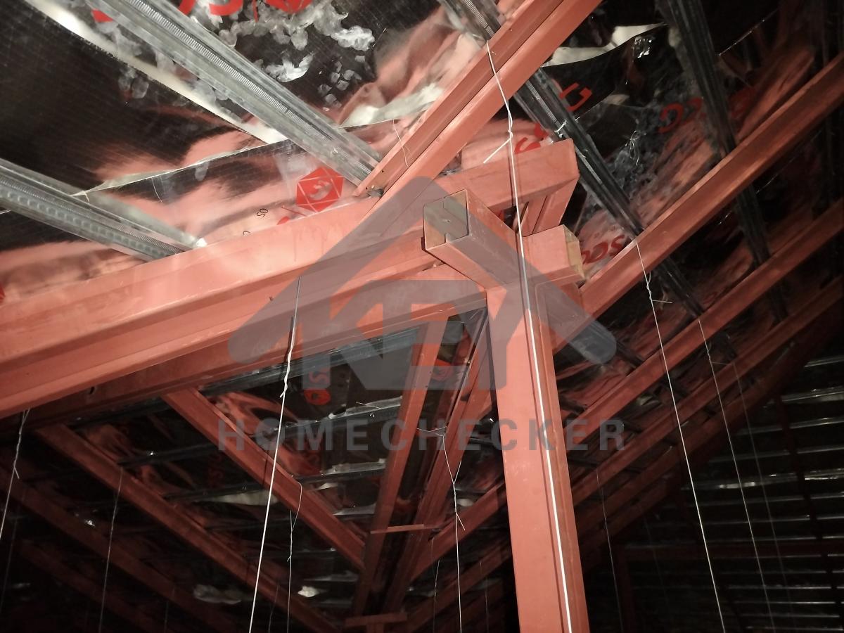 งานตรวจสอบหลังคา