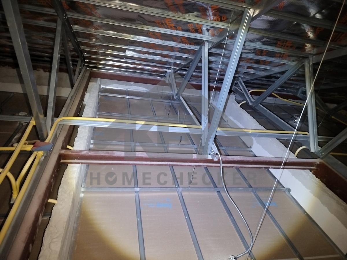 งานตรวจสอบหลังคา