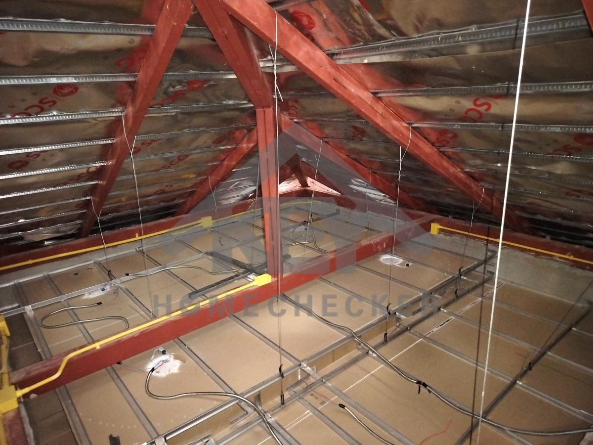 งานตรวจสอบหลังคา