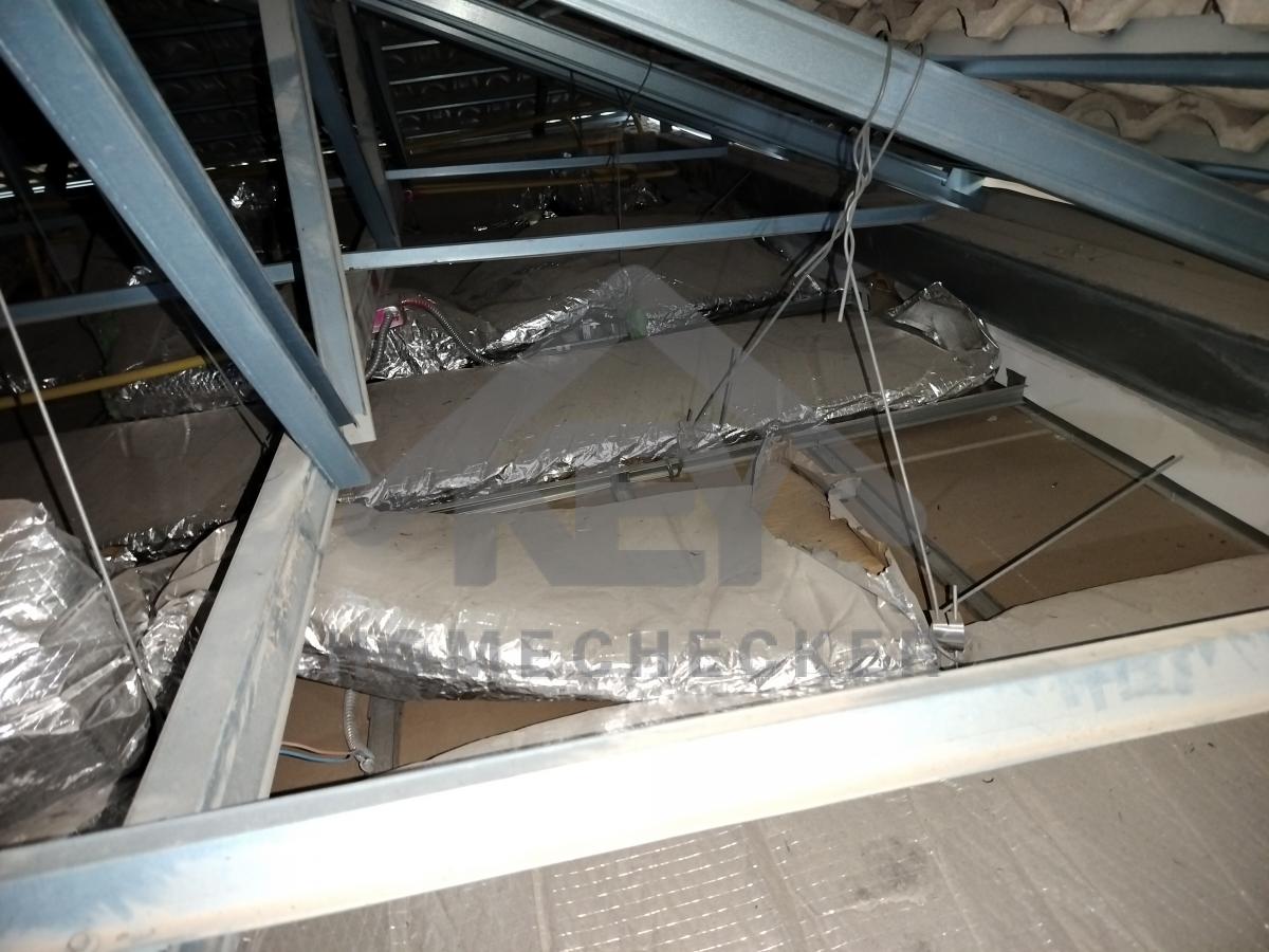 งานตรวจสอบหลังคา