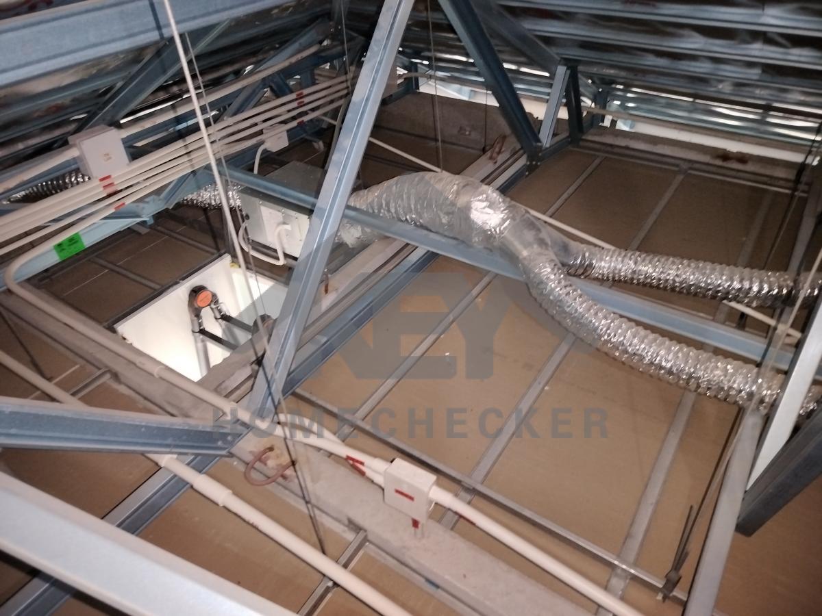 งานตรวจสอบหลังคา