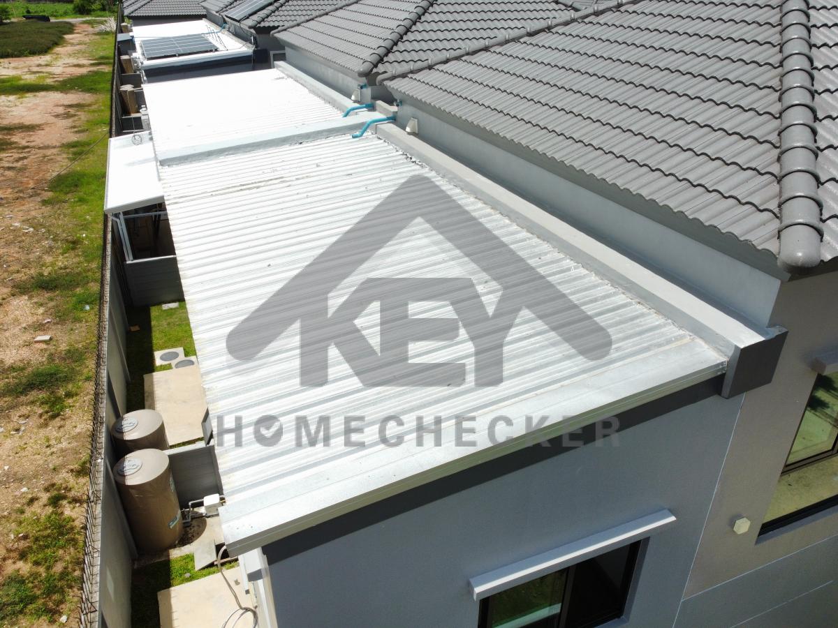 งานตรวจสอบหลังคา