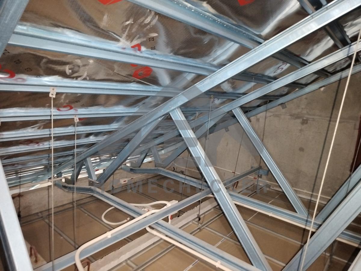 งานตรวจสอบหลังคา