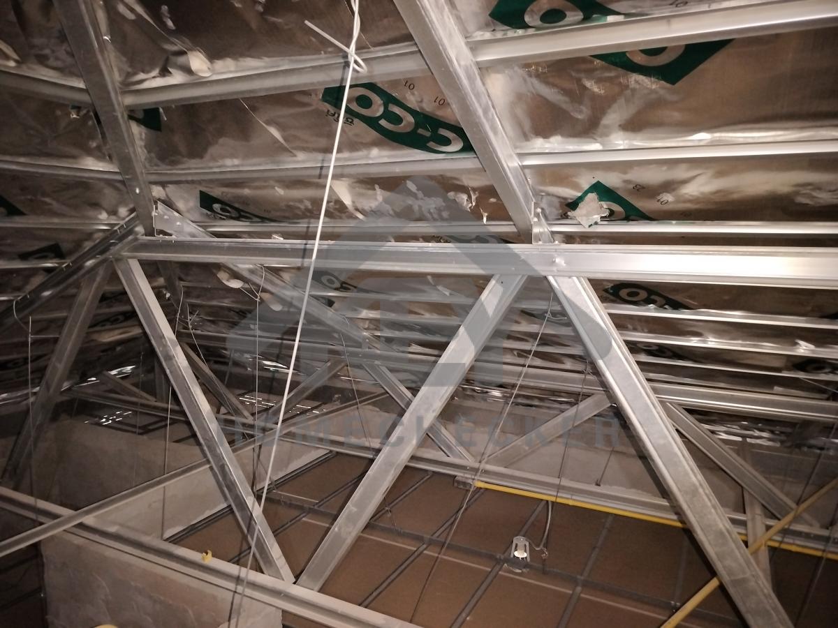 งานตรวจสอบหลังคา