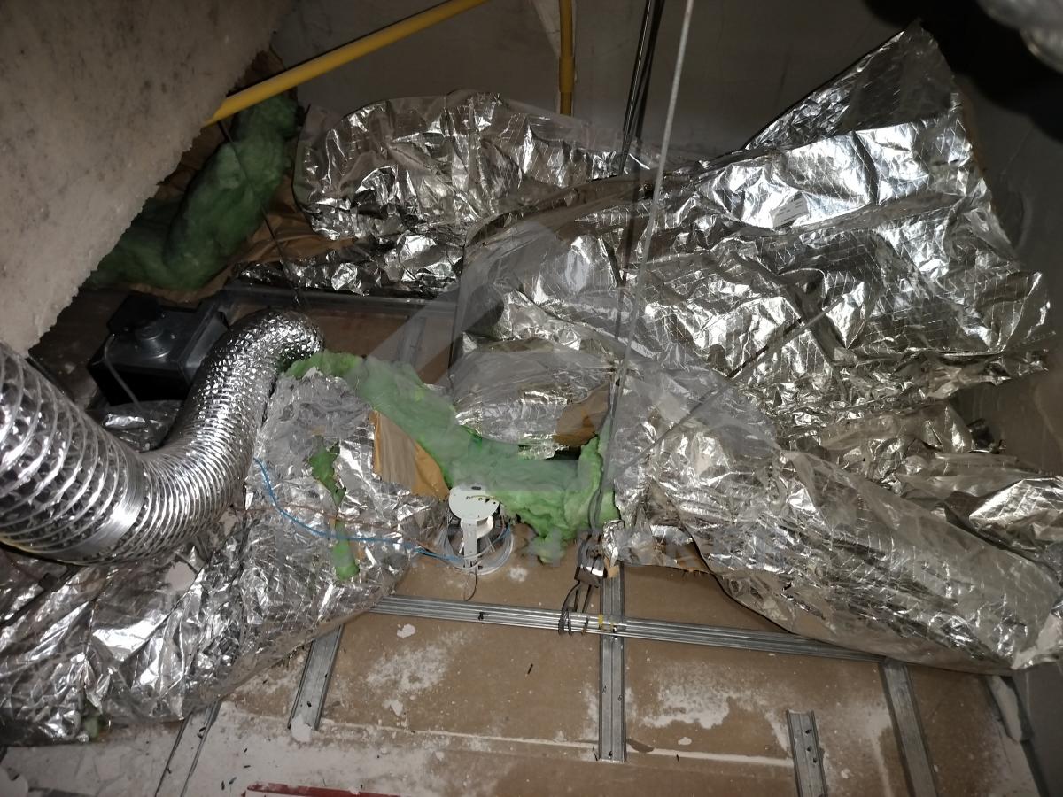 งานตรวจสอบหลังคา