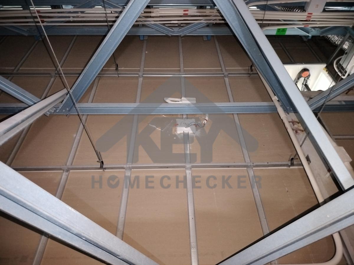 งานตรวจสอบหลังคา