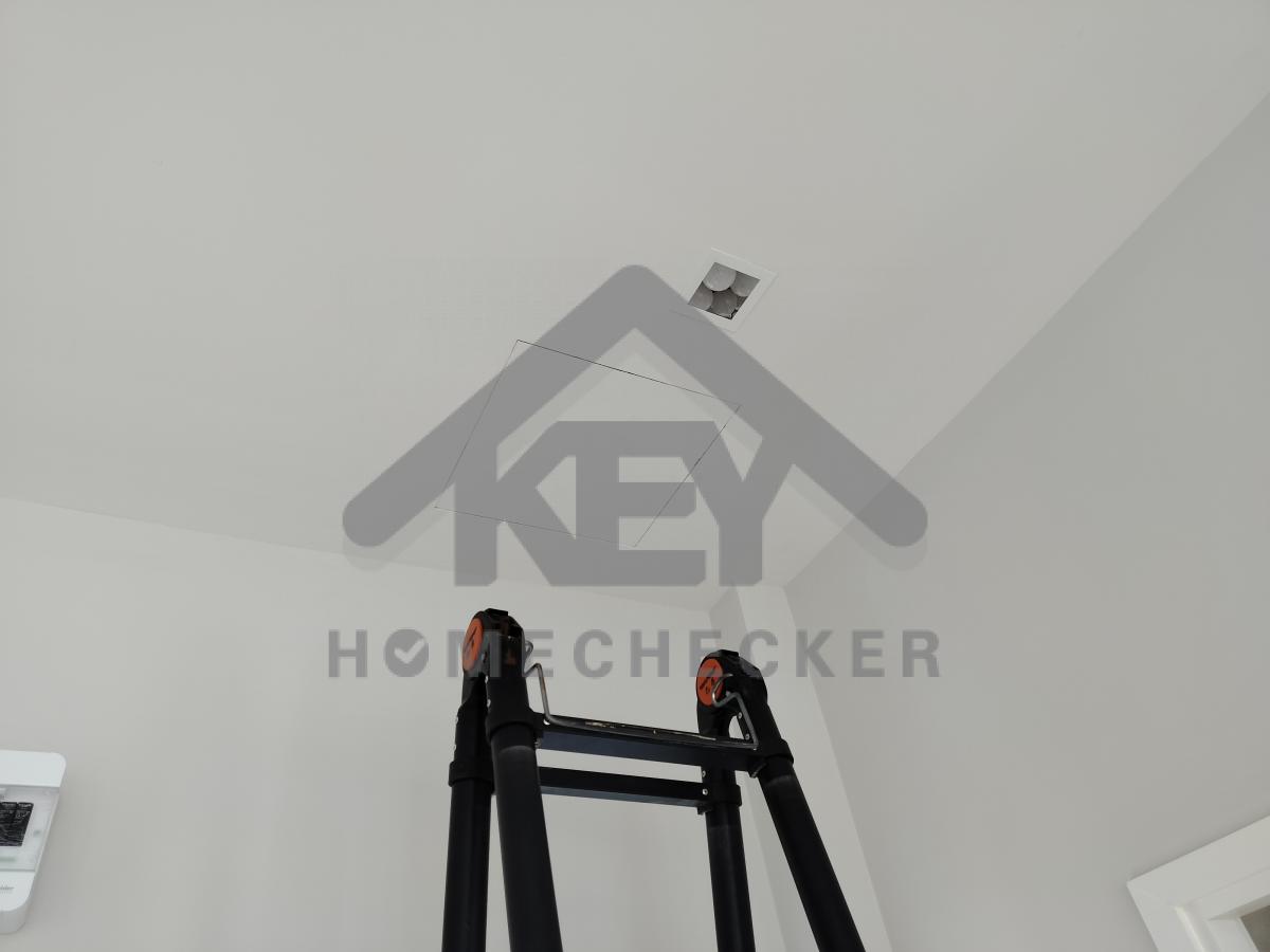 งานตรวจสอบหลังคา