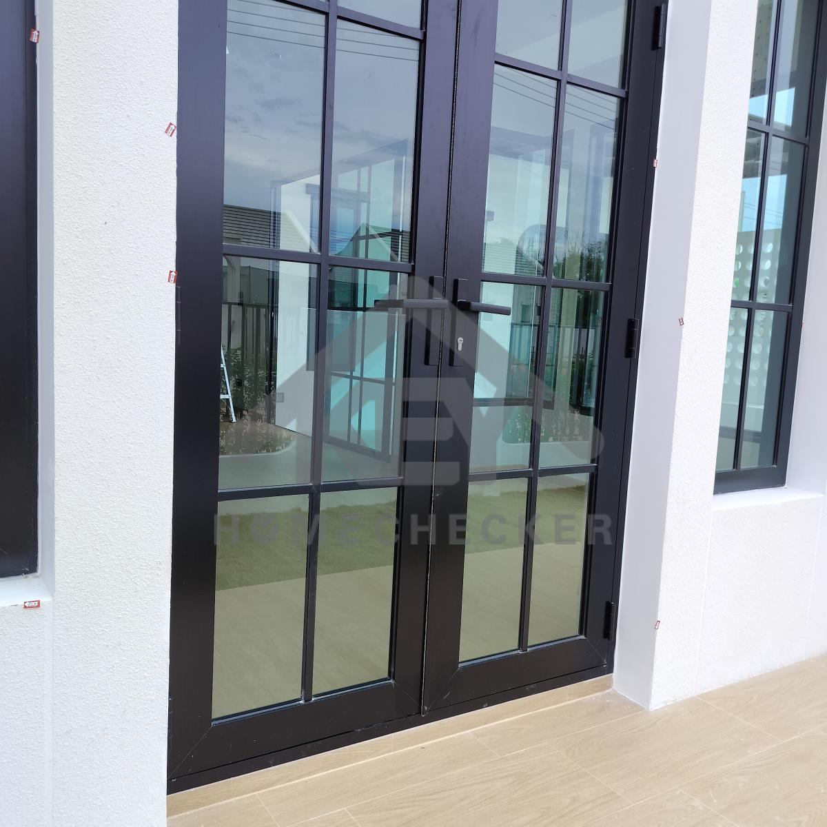 งานห้องโถง ห้องนั่งเล่น