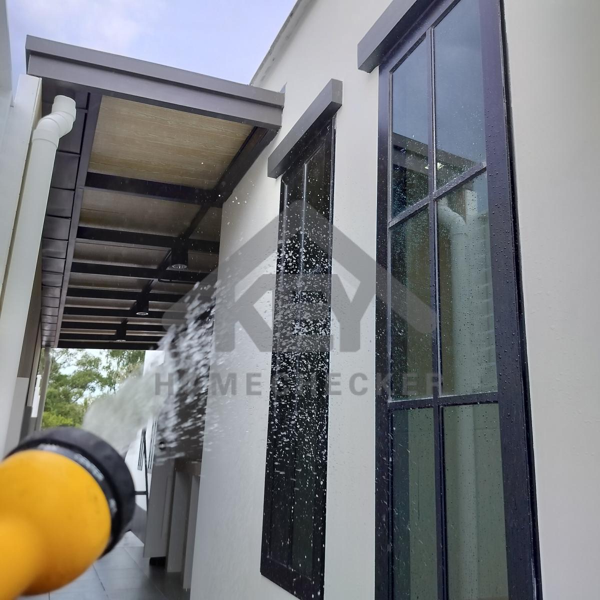 งานเทสน้ำ ประตูหน้าต่าง