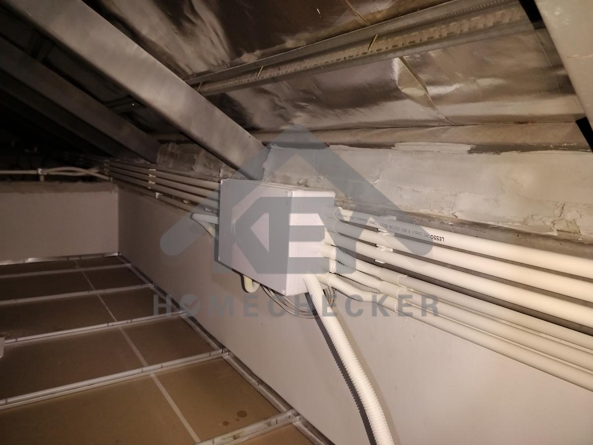 งานตรวจสอบหลังคา