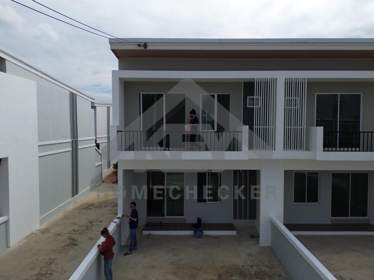 งานตรวจสอบหลังคา