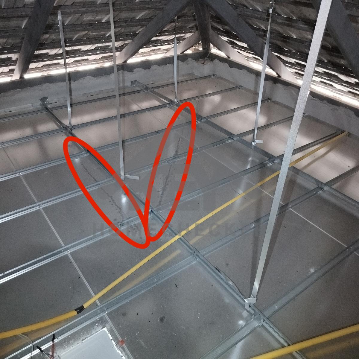 งานตรวจสอบหลังคา