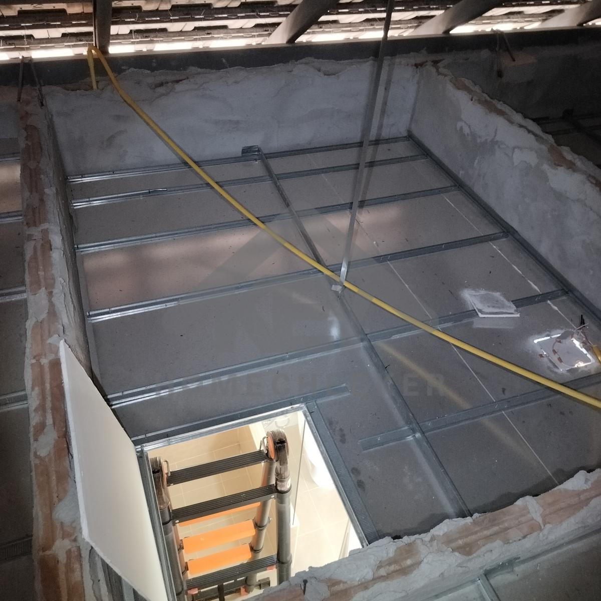 งานตรวจสอบหลังคา