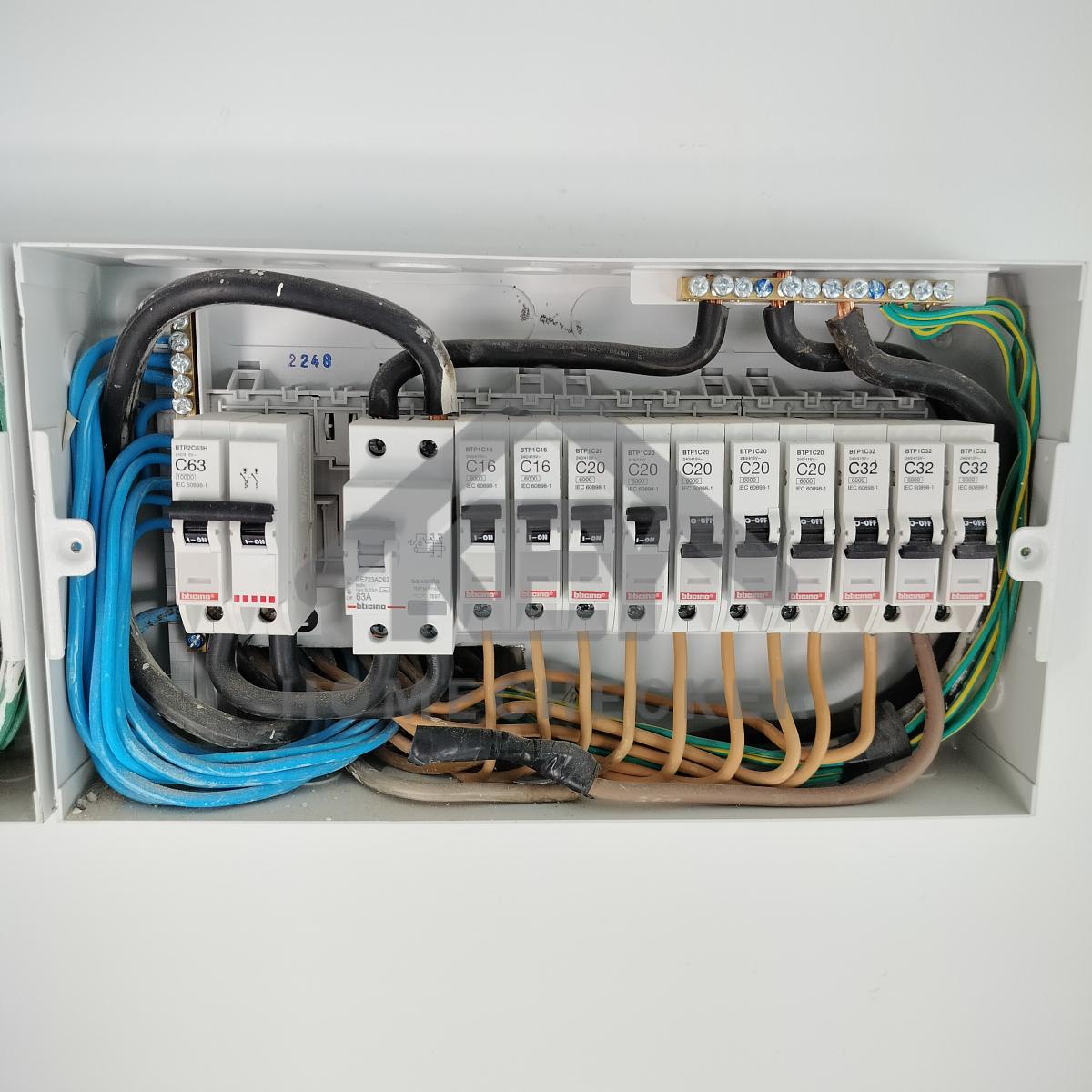 งานไฟฟ้าและระบบความปลอดภัย