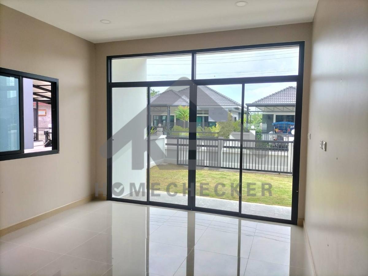 งานห้องโถง ห้องนั่งเล่น