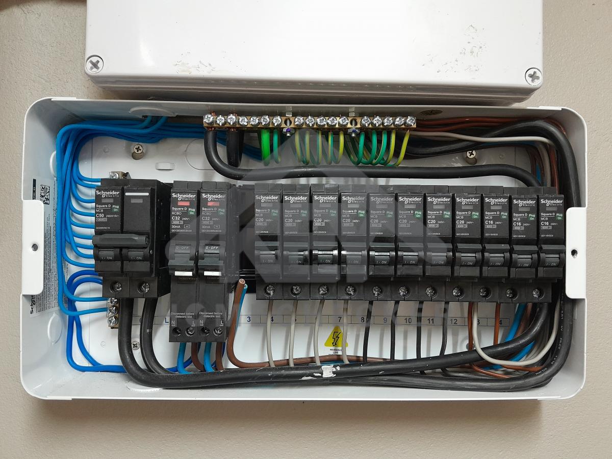 งานไฟฟ้าและระบบความปลอดภัย