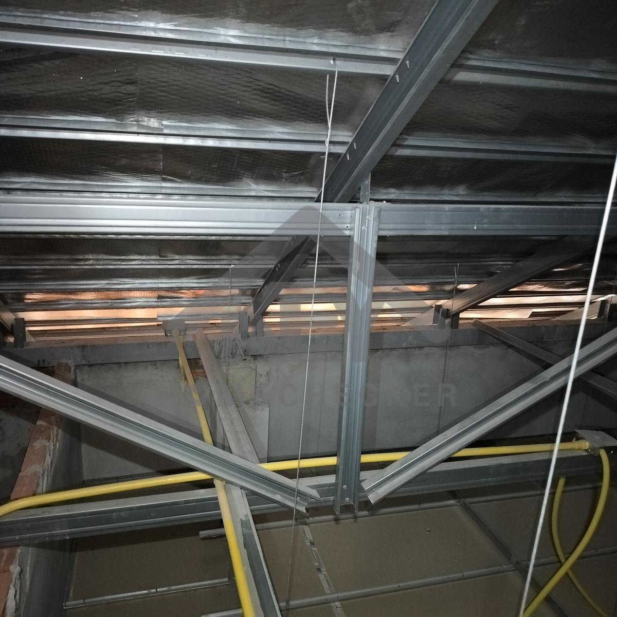 งานฝ้าชายคาและโครงฝ้า