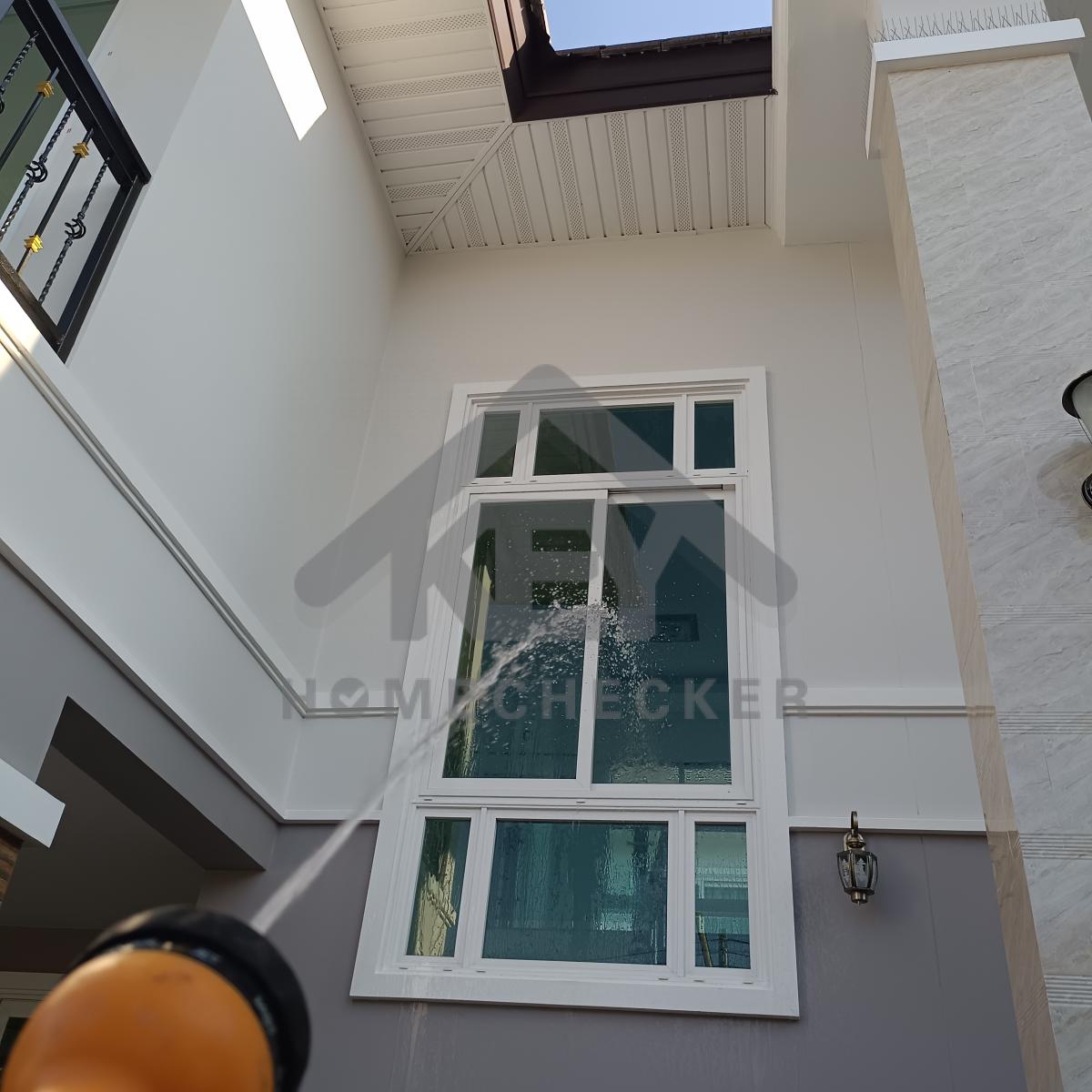 งานเทสน้ำ ประตูหน้าต่าง