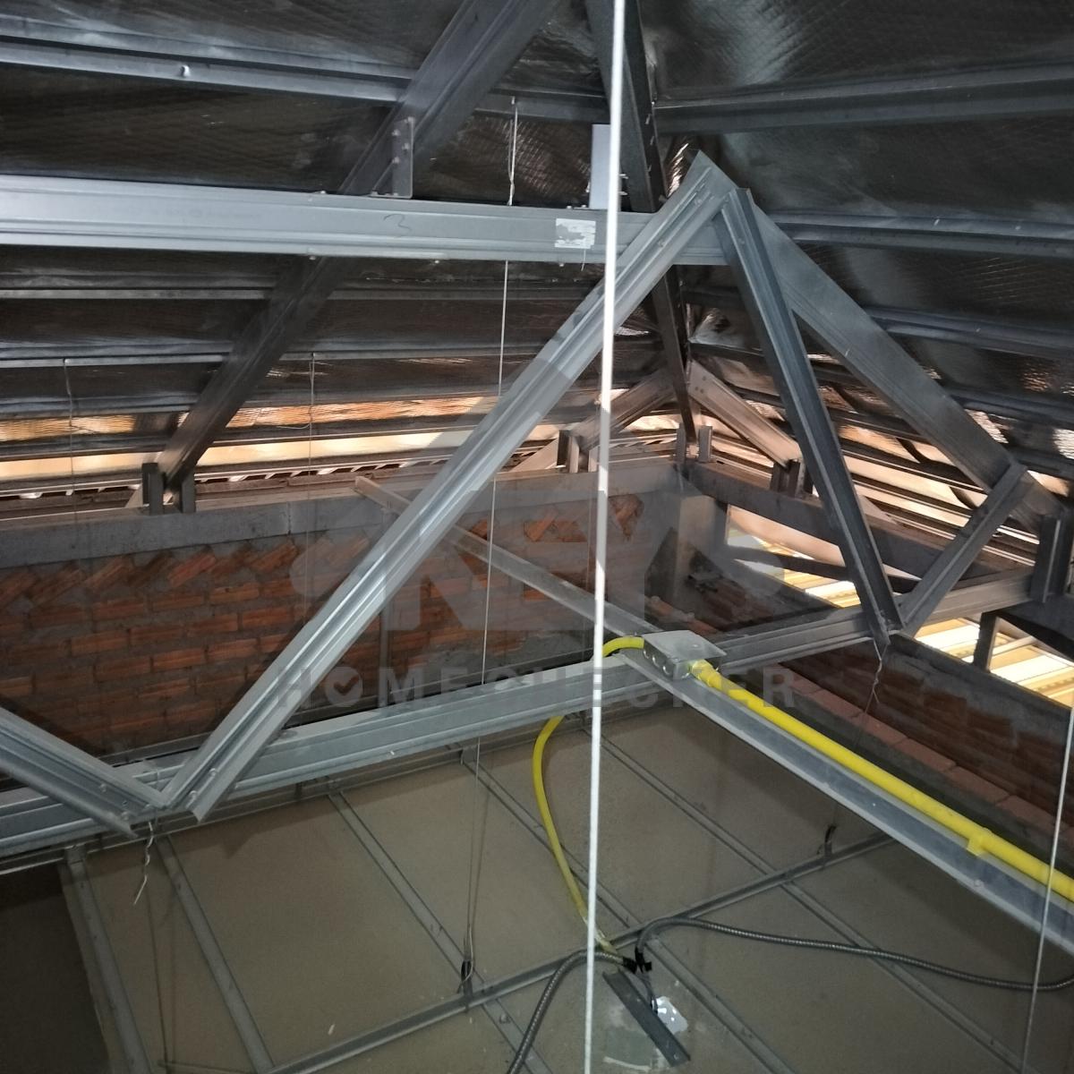 งานฝ้าชายคาและโครงฝ้า